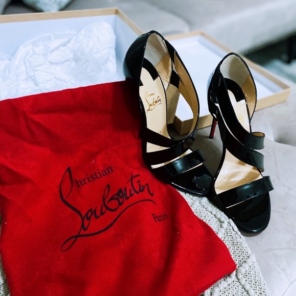 *Brand New* Size 38 (US 7) Louboutin Heels - Picture 5 of 6